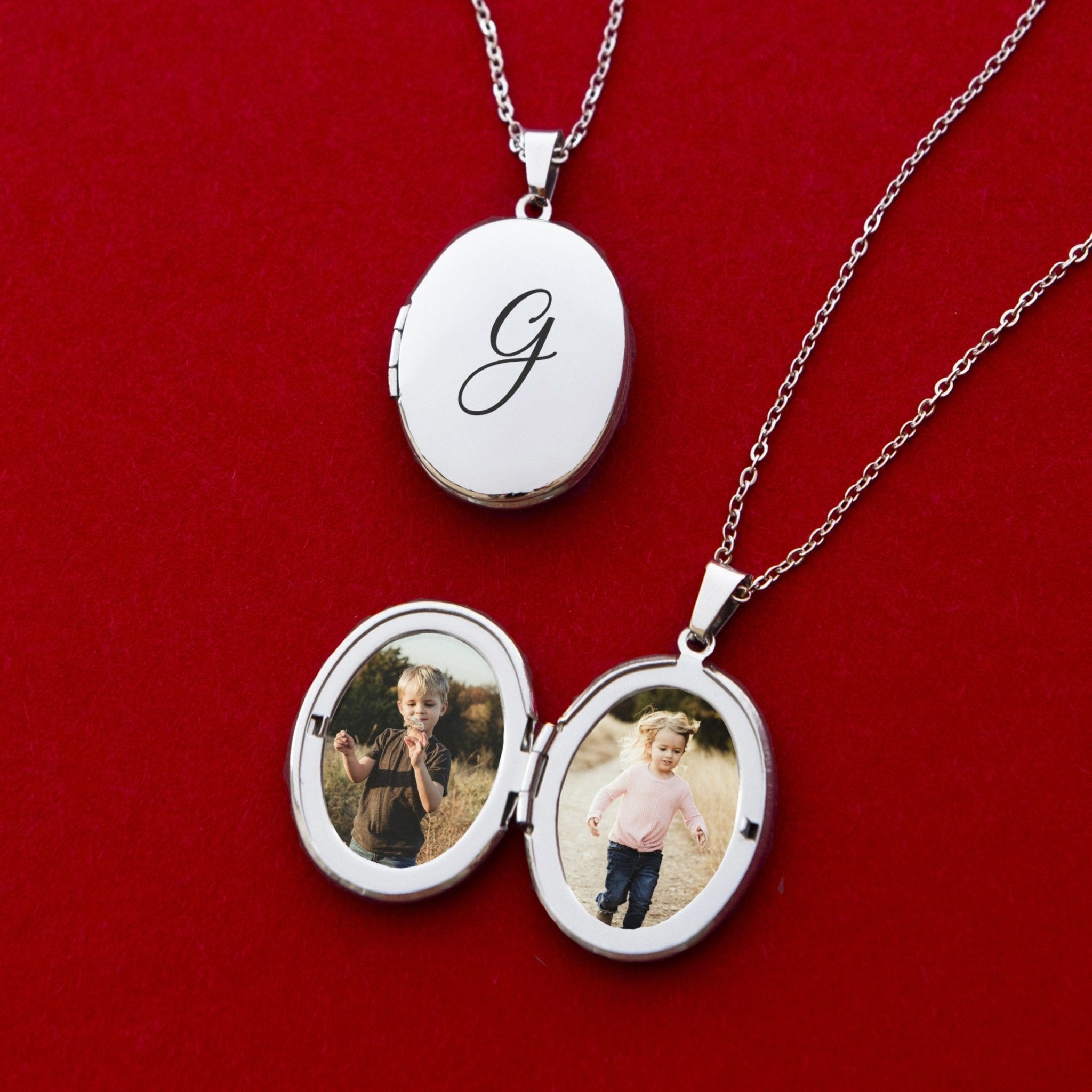 OVAL LOCKET | Initial Letters - MILA CANTES